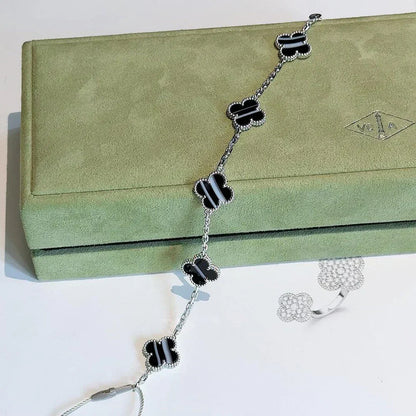 [⭐moonlume] CLOVER 5 MOTIF PULSAR STONE BRACELET COLLECTION
