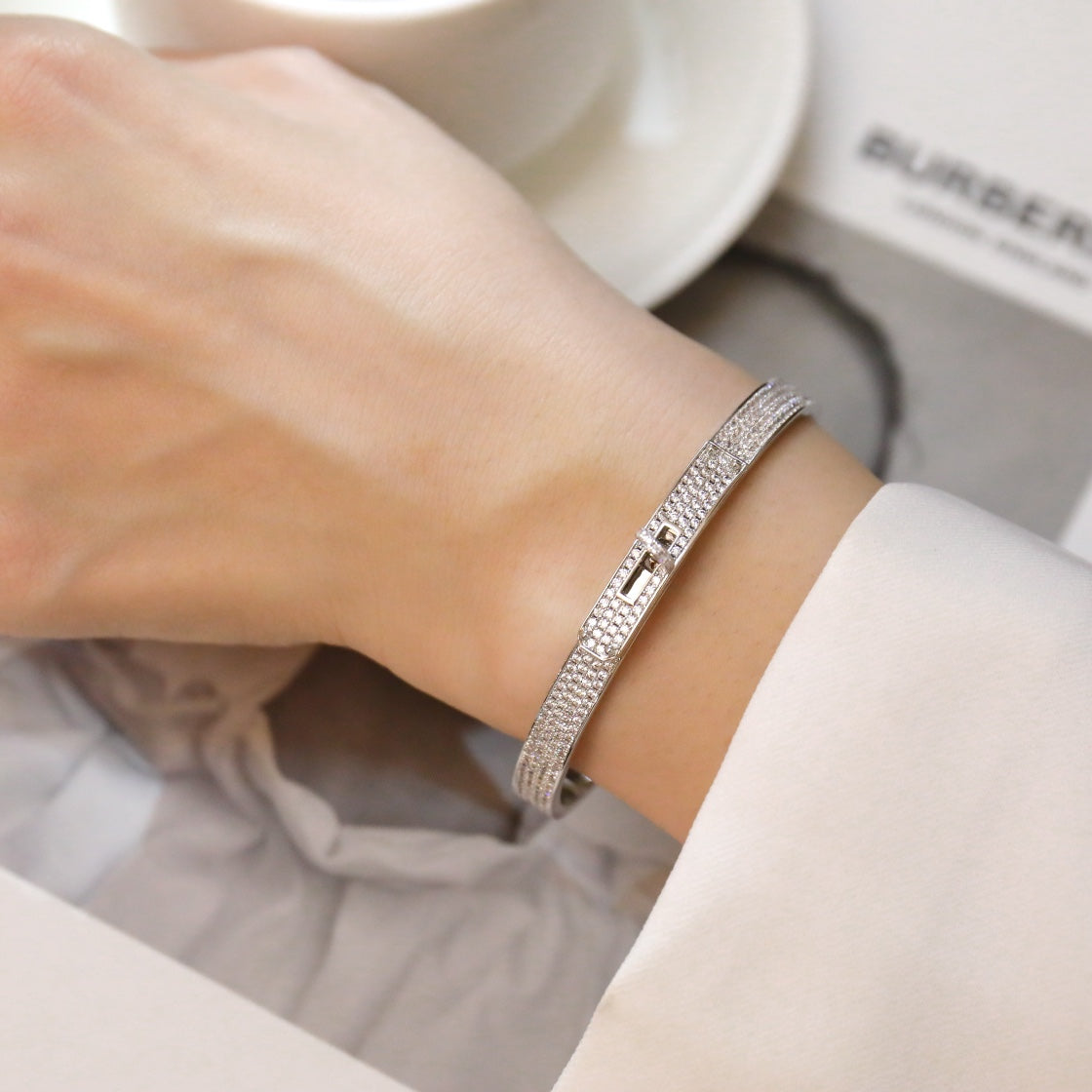 [⭐moonlume]KELLY BRACELET DIAMOND PAVED