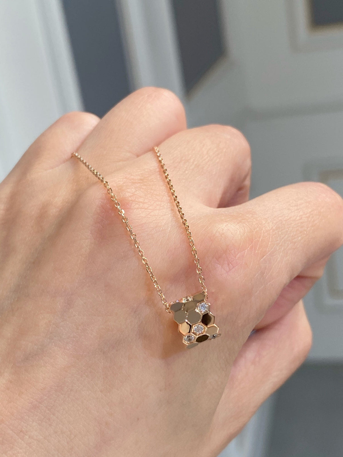[⭐moonlume]BEE LOVE DIAMOND NECKLACE