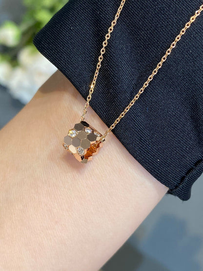 [⭐moonlume]BEE LOVE DIAMOND NECKLACE