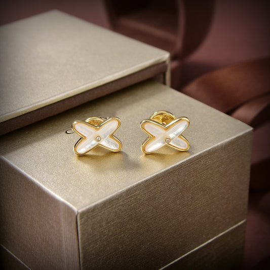 [⭐moonlume]JEUX DE WHITE MOP GOLD DIAMOND EARRINGS