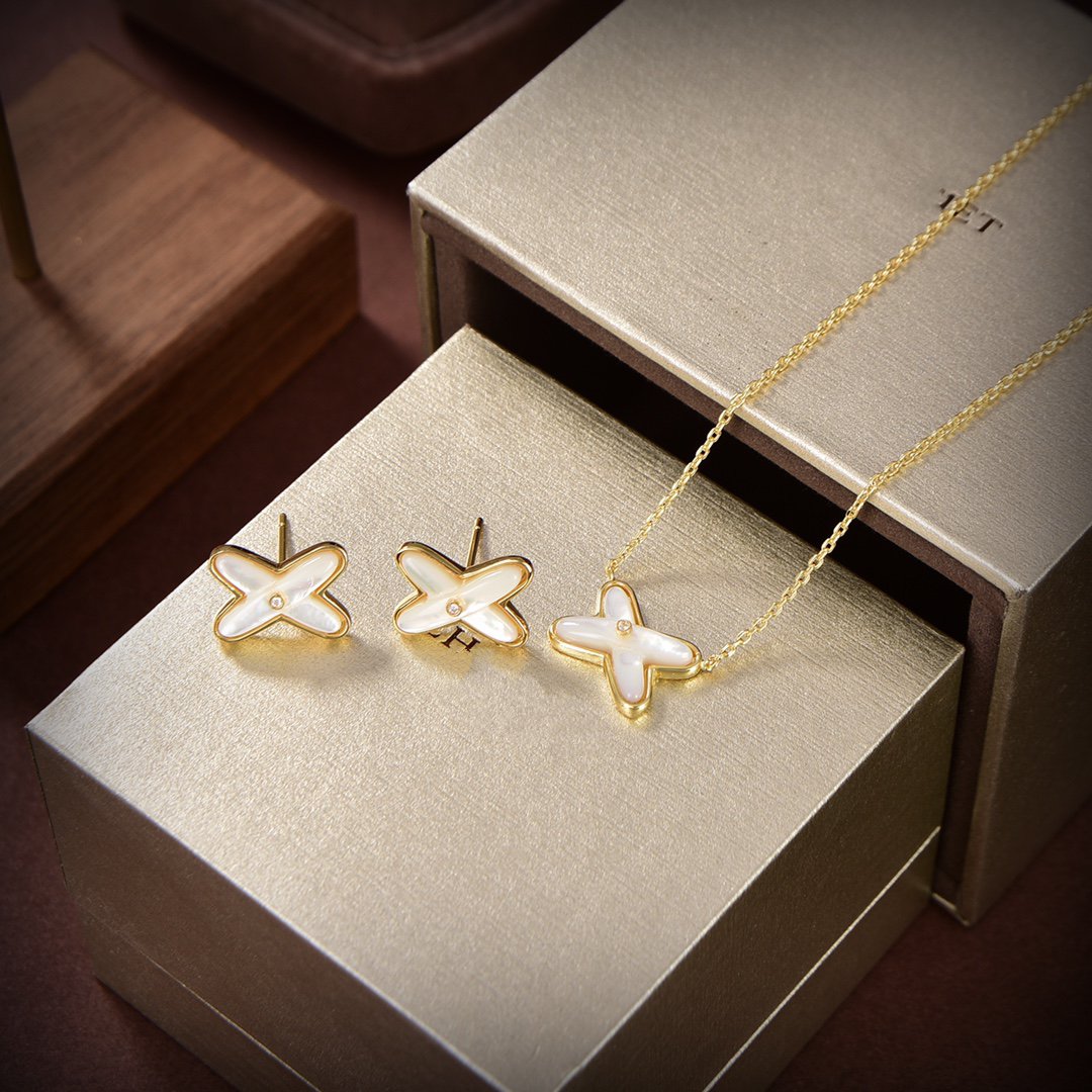 [⭐moonlume]JEUX DE WHITE MOP GOLD DIAMOND EARRINGS