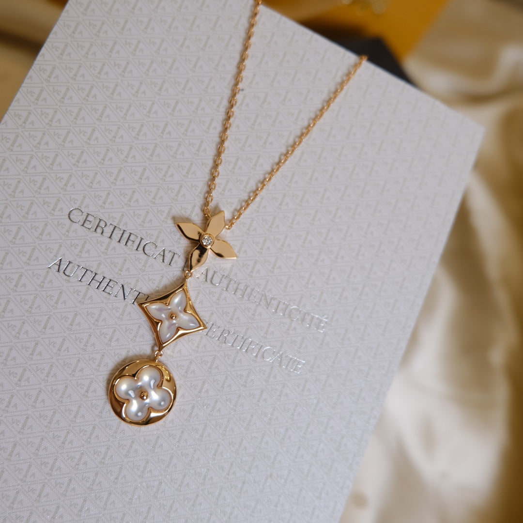 [⭐moonlume]COLOR BLOSSOM LARIAT NECKLACE PINK GOLD WHITE MOTHER PEARL AND DIAMOND