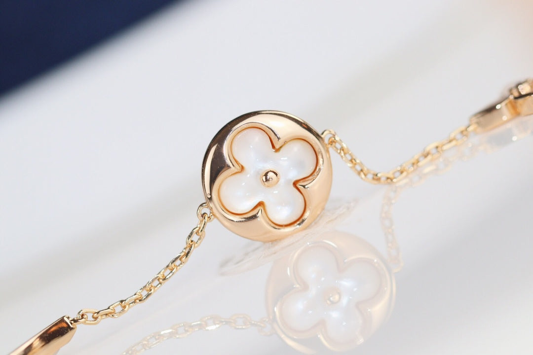 [⭐moonlume]LEAF CLOVER BRACELET