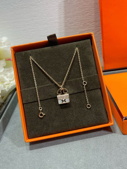 [⭐moonlume]H CIRCE MOISSANITE PENDANT NECKLACE GOLD