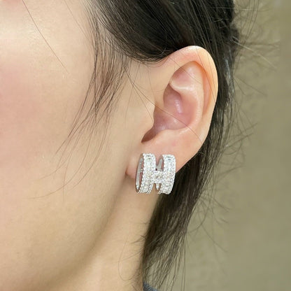 [⭐moonlume]H STUD EARRINGS WITH SILVER DIAMONDS