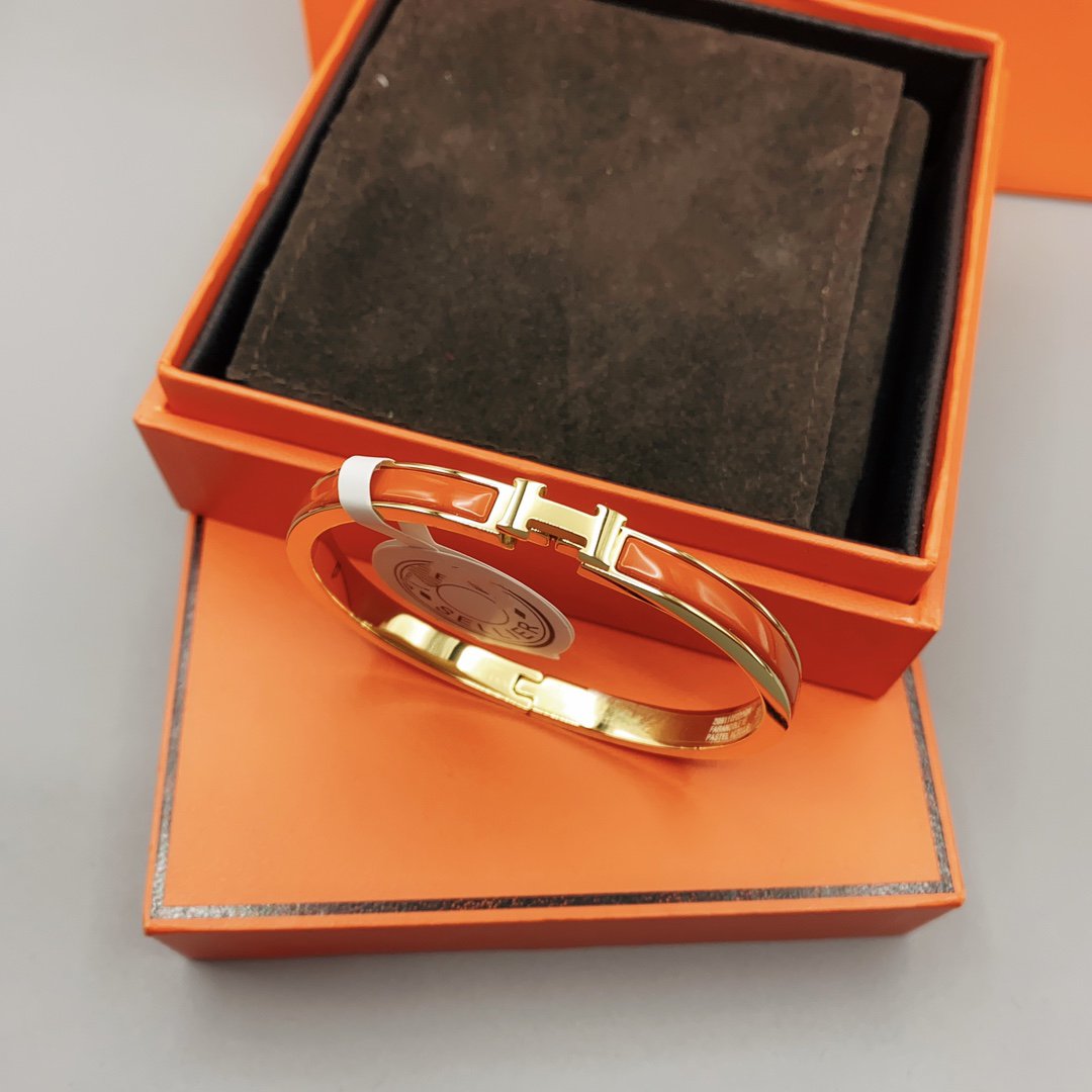 [⭐moonlume]CLASSIC HM CLIC RED 8MM ENAMEL BRACELET