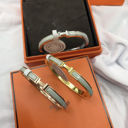 [⭐moonlume]CLASSIC HM CLIC GREEN 8MM ENAMEL BRACELET