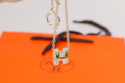 [⭐moonlume]HM NECKLACE H LETTER OVAL SERIES
