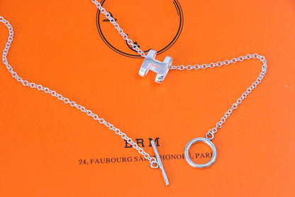 [⭐moonlume]HM NECKLACE H LETTER OVAL SERIES