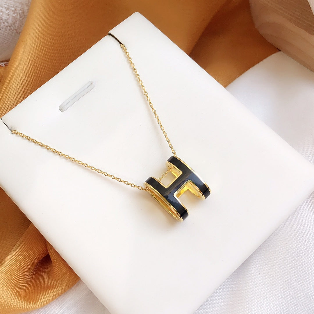 [⭐moonlume]HM CLIC BLACK ENAMEL GOLD NECKLACE