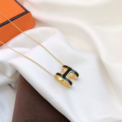 [⭐moonlume]HM CLIC BLACK ENAMEL GOLD NECKLACE