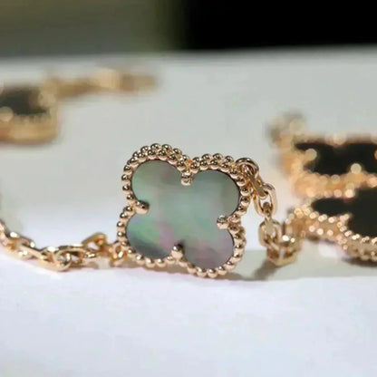 [⭐moonlume] CLOVER 5 MOTIF GRAY MOP BRACELET COLLECTION
