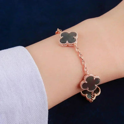 [⭐moonlume] CLOVER 5 MOTIF GRAY MOP BRACELET COLLECTION