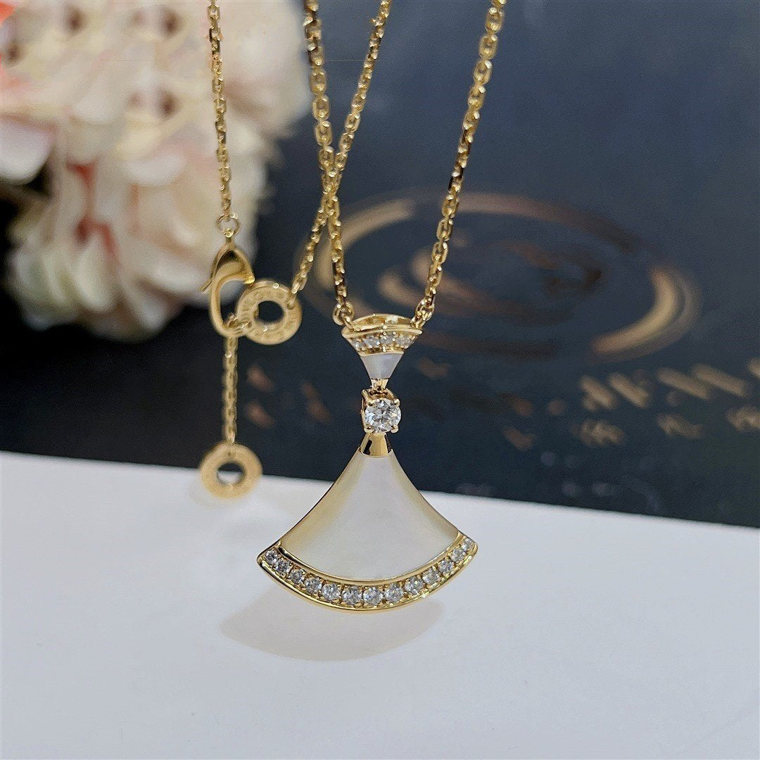 [⭐moonlume]DREAM NECKLACE MOP GOLD DIAMOND
