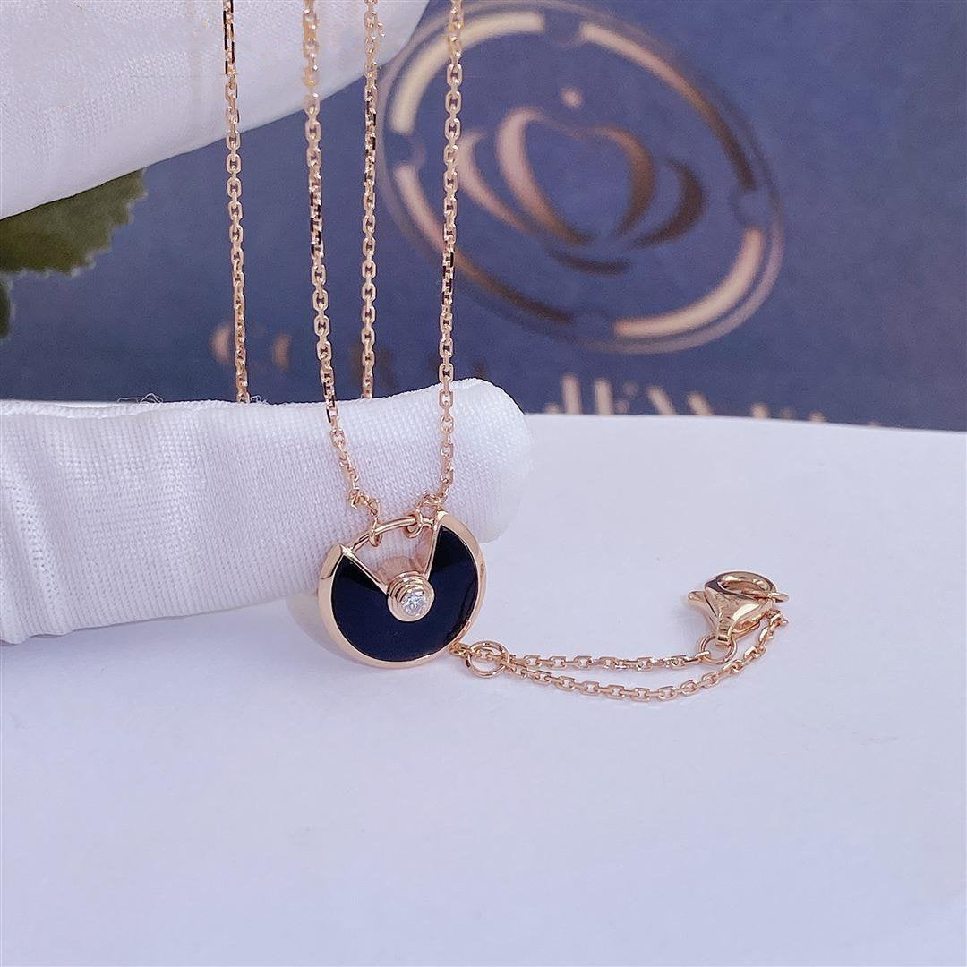 [⭐moonlume]AMULETTE ROSE GOLD ONYX NECKLACE
