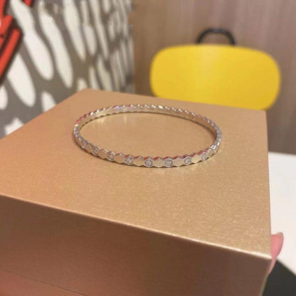 [⭐moonlume]BEE LOVE SILVER DIAMOND BRACELET