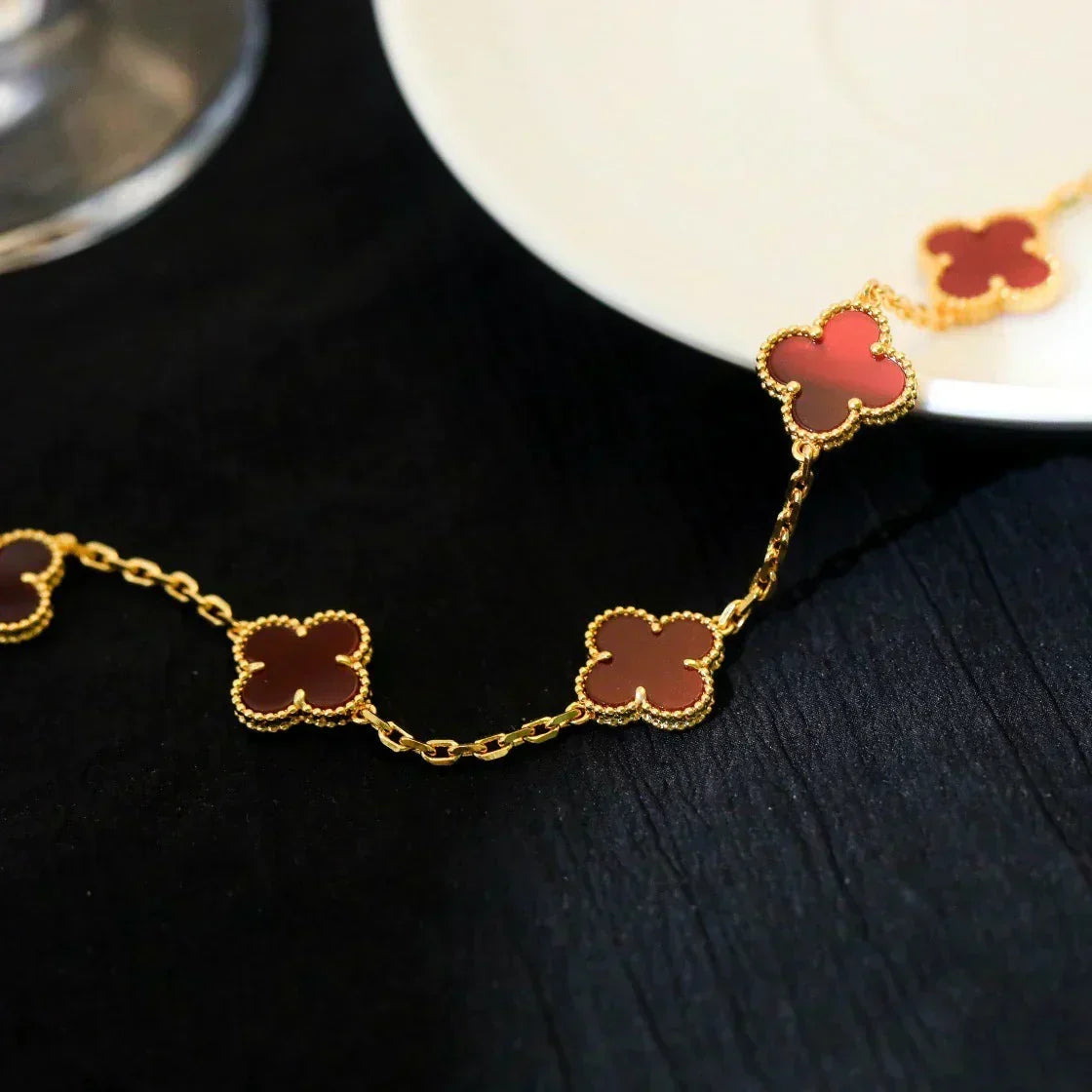 [⭐moonlume] CLOVER 5 MOTIF RED CORNELIAN BRACELET COLLECTION