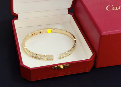 [⭐moonlume jewelrys]LOVE DIAMOND OPEN  BRACELET