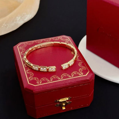 [⭐moonlume jewelrys]LOVE DIAMOND OPEN  BRACELET