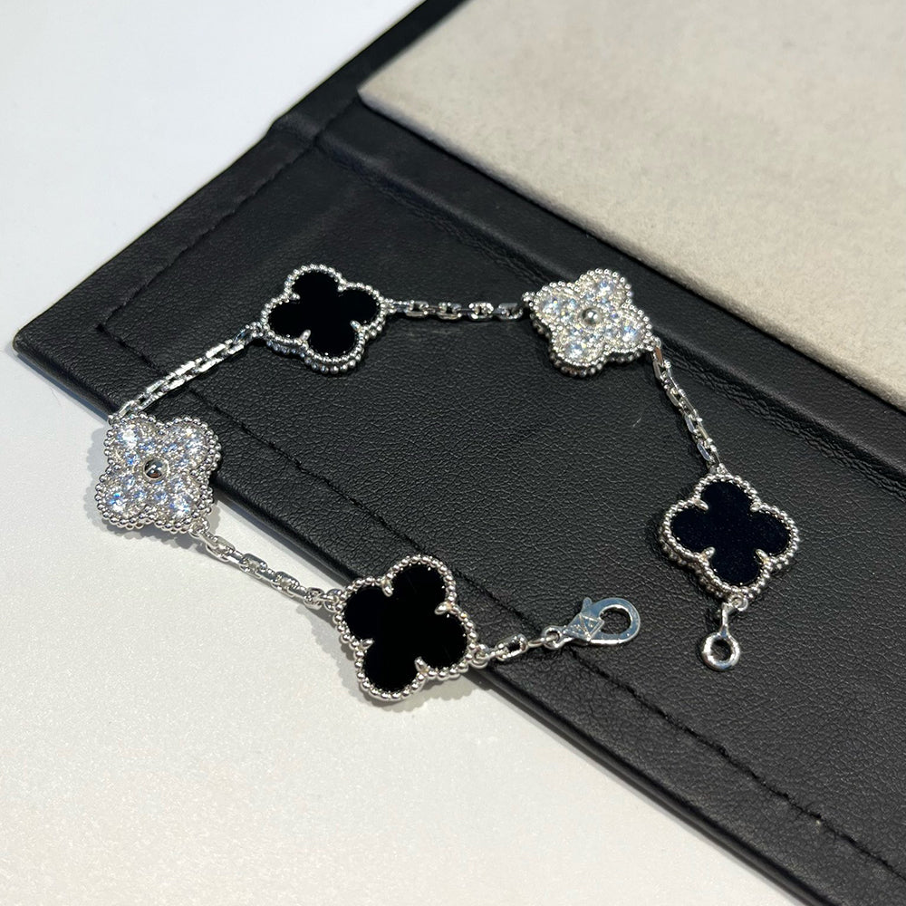 [⭐moonlume] CLOVER 5 MOTIF ONYXS BRACELET COLLECTION
