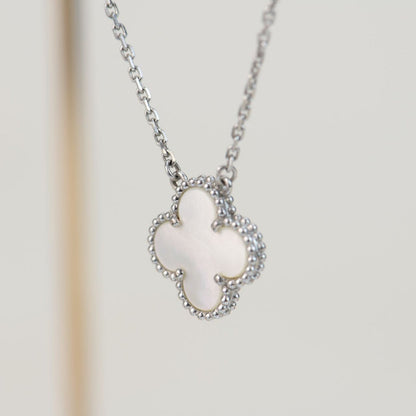 [⭐moonlume]CLOVER  15MM WHITE MOTHER-OF-PEARL SILVER