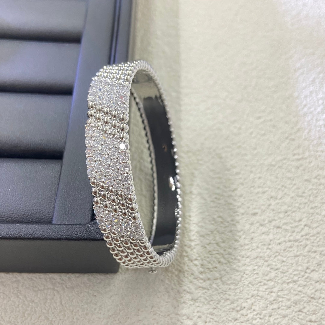 [⭐moonlume]  FIVE-ROW DIAMOND BRACELET