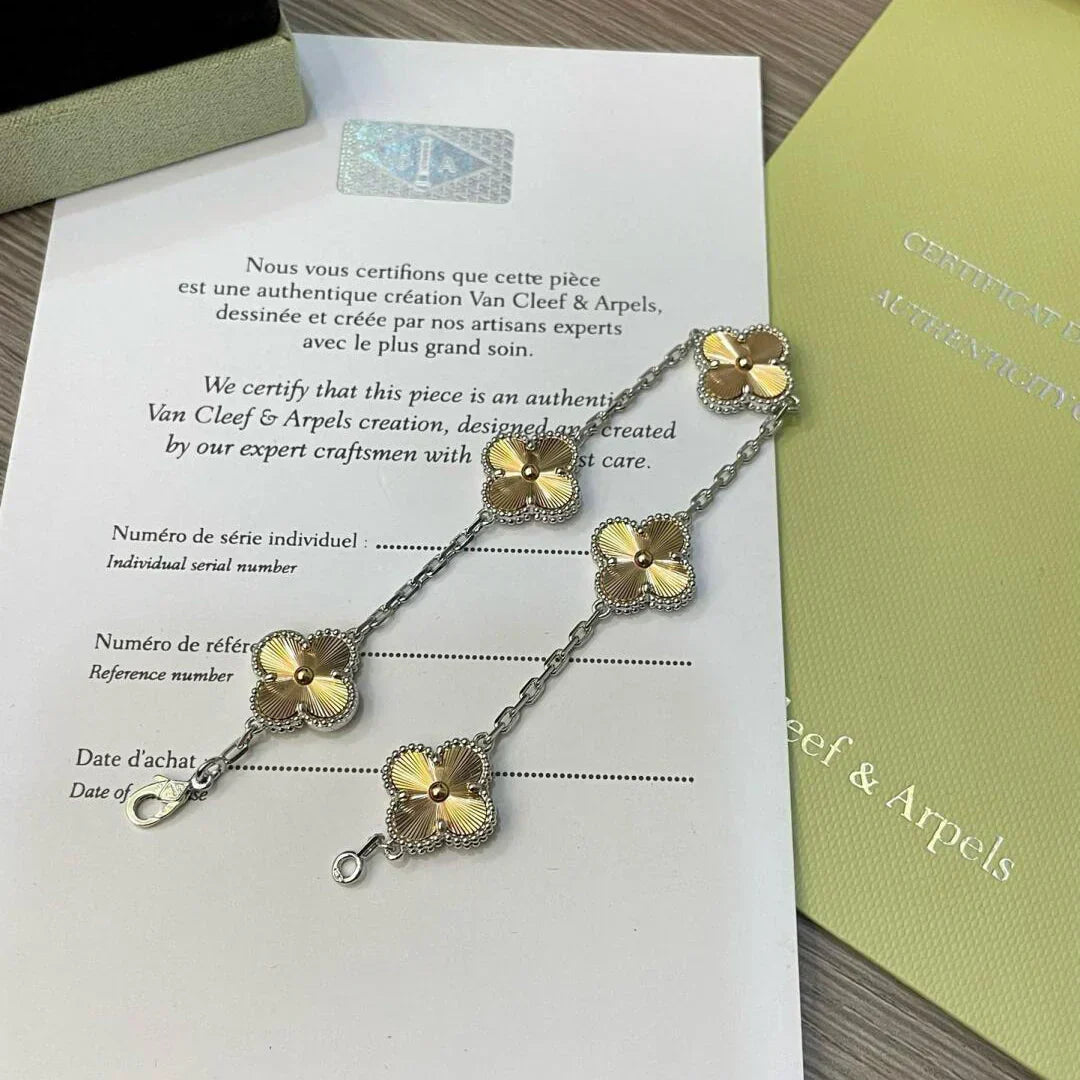 [⭐moonlume] CLOVER 5 MOTIF LASER BRACELET COLLECTION