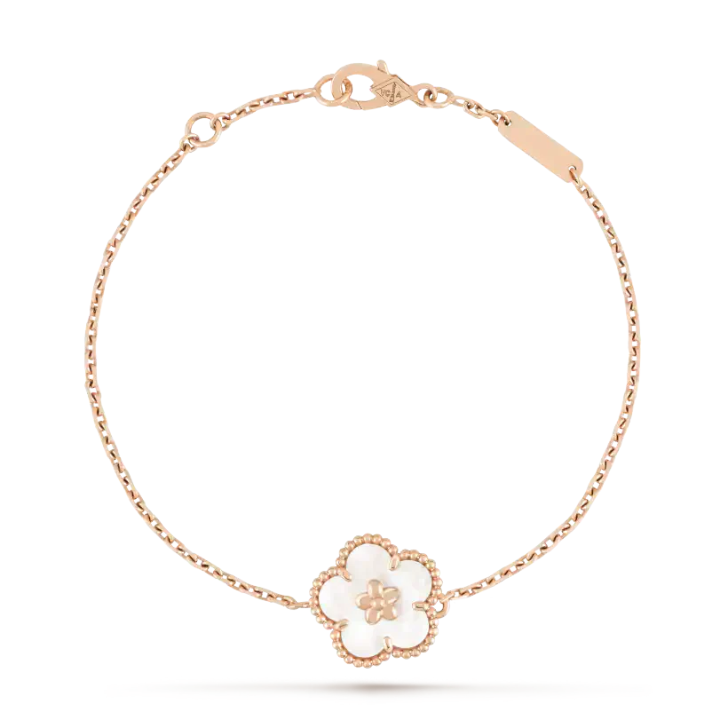 [⭐moonlume]LUCKY WHITE MOP PLUM BLOSSOM  BRACELET