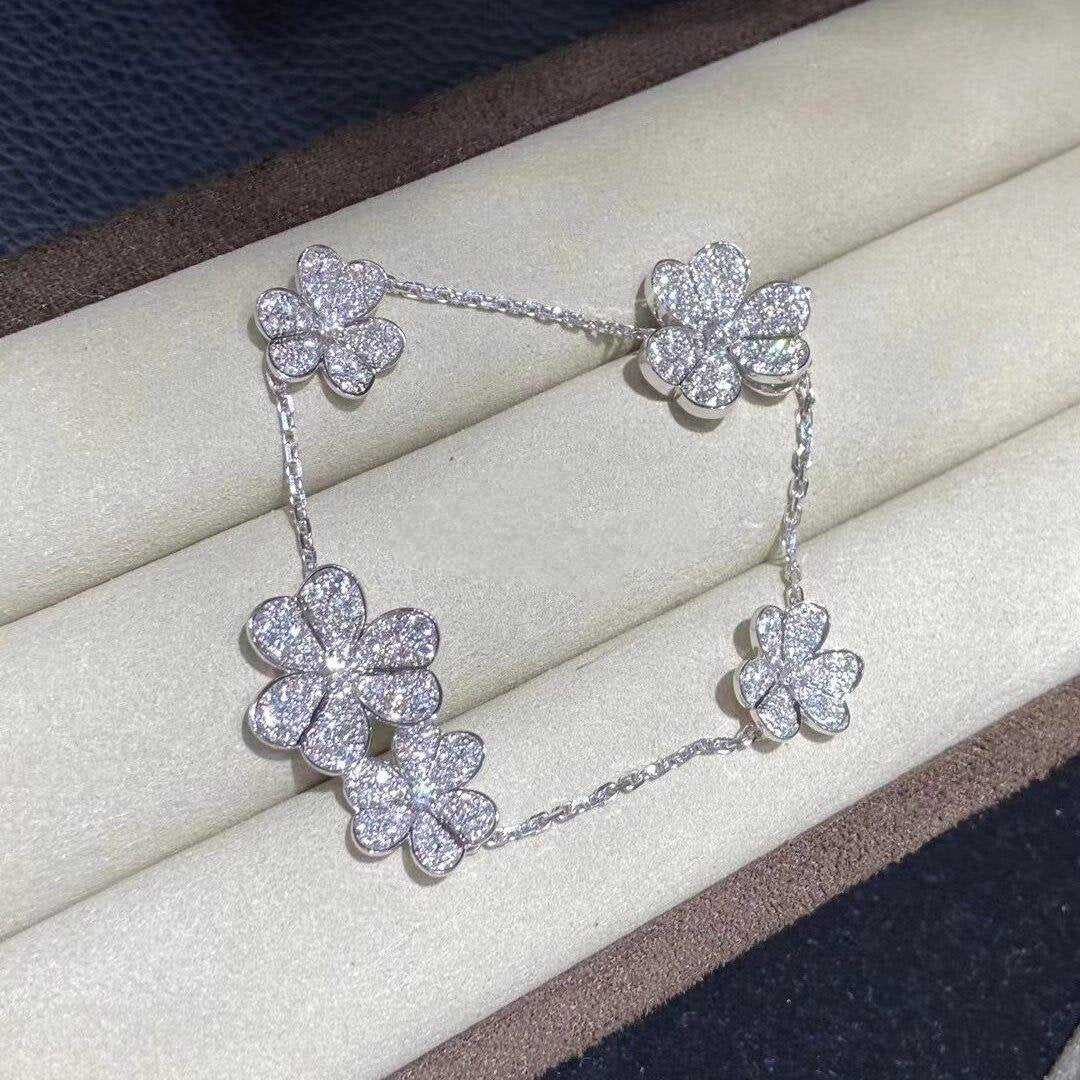 [⭐moonlume]FRIVOLE SILVER 5 FLOWERS BRACELET