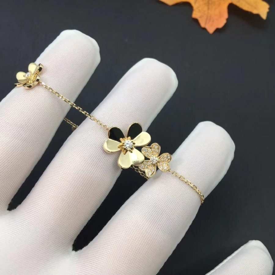 [⭐moonlume]FRIVOLE GOLD 5 FLOWERS BRACELET