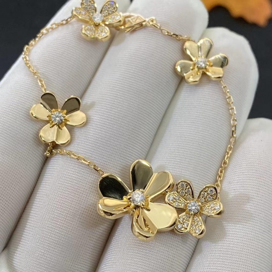 [⭐moonlume]FRIVOLE GOLD 5 FLOWERS BRACELET