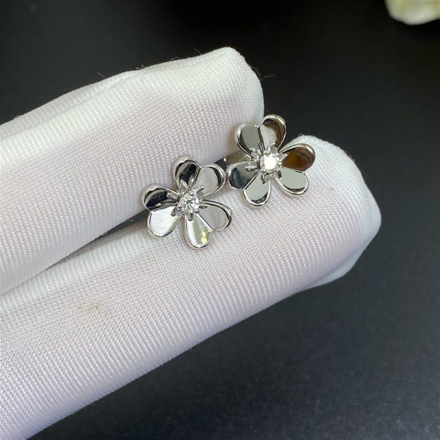 [⭐moonlume]FRIVOLE MINI SILVER FLOWER EARRINGS