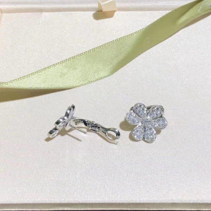 [⭐moonlume]FRIVOLE SILVER FLOWER DIAMOND EARRINGS