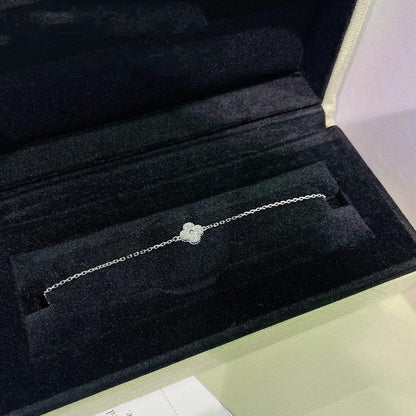 [⭐moonlume]CLOVER  SINGLE FLOWER BRACELET SILVER