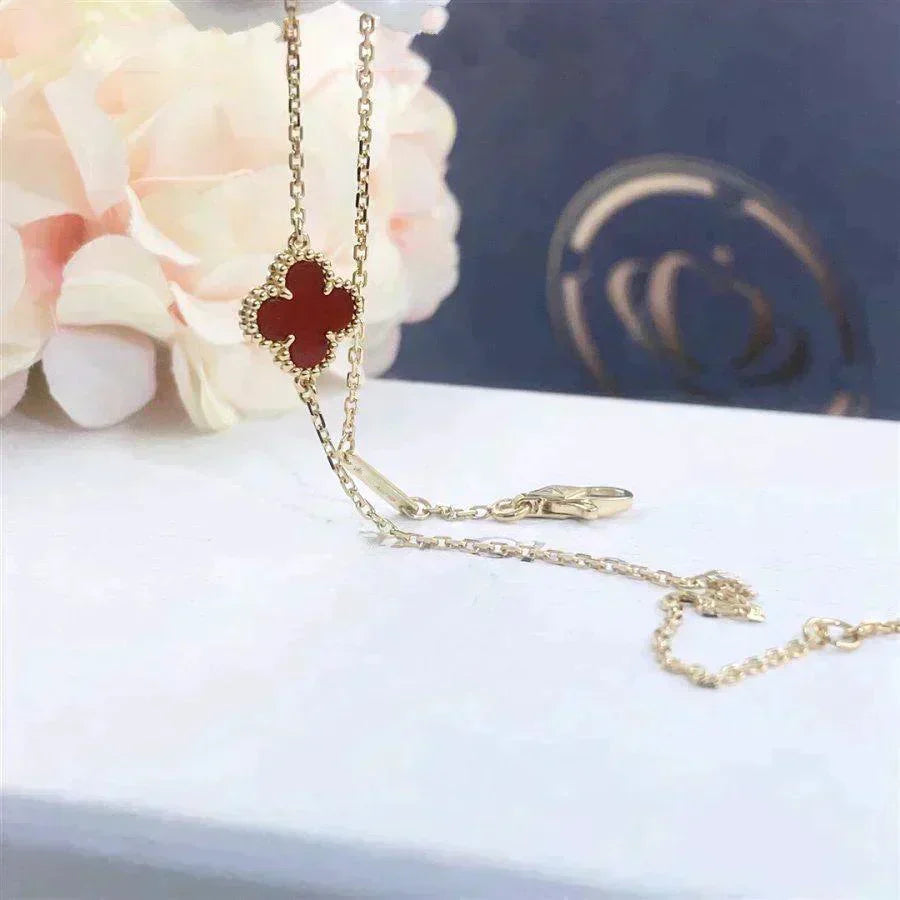 [⭐moonlume]CLOVER  CARNELIAN SINGLE FLOWER BRACELET