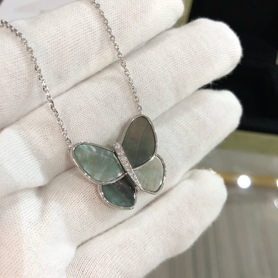 [⭐moonlume]LARGE BUTTERFLY SILVER PENDANT DIAMOND NECKLACE