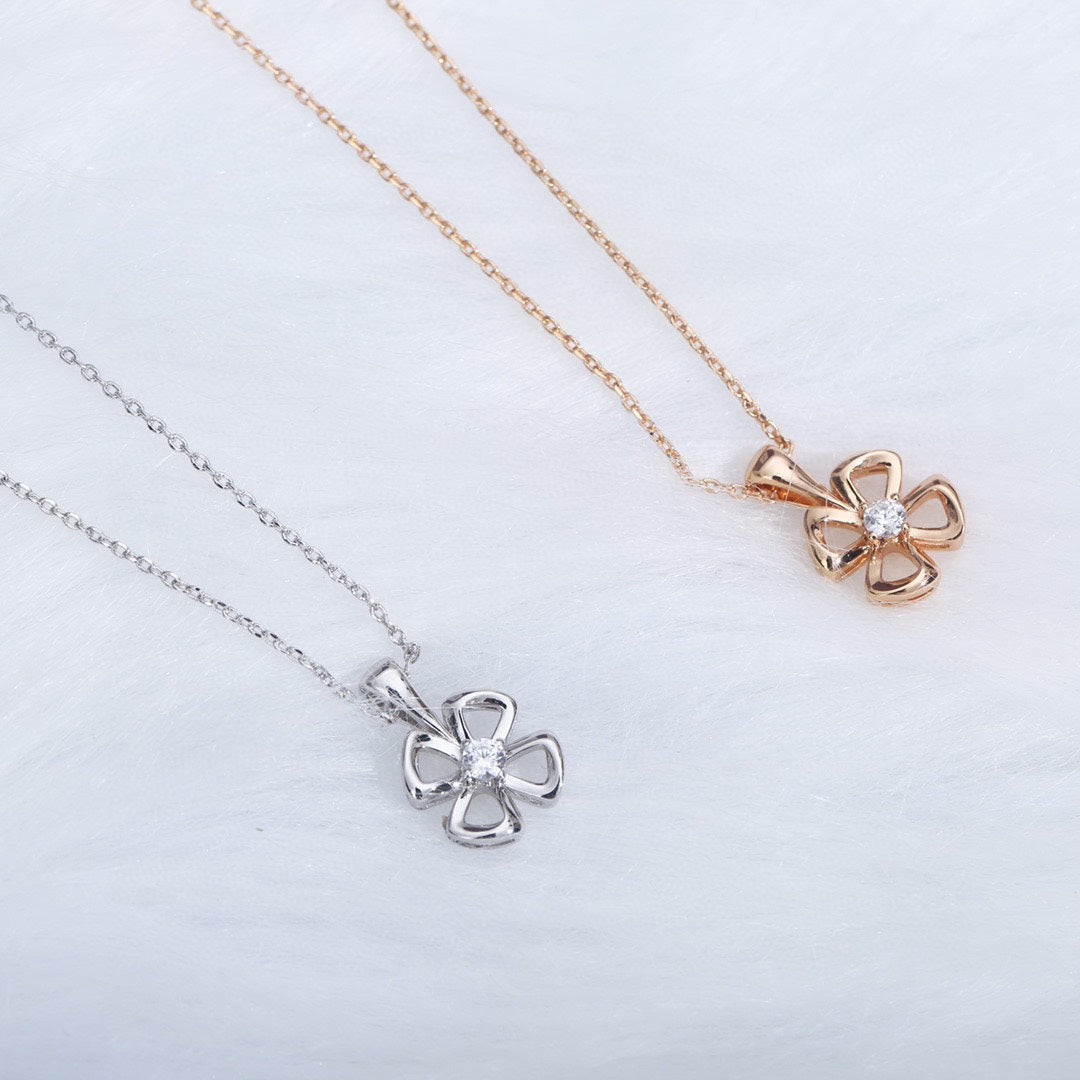 [⭐moonlume]FIOREVER NECKLACE DIAMOND CENTER
