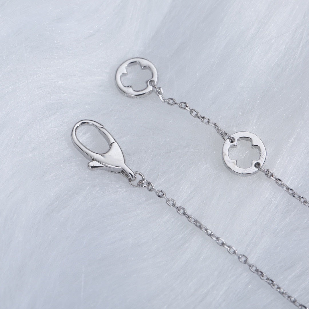 [⭐moonlume]FIOREVER NECKLACE DIAMOND CENTER