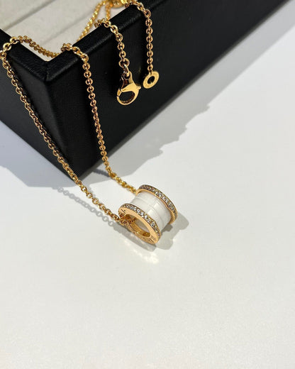 [⭐moonlume]ZERO 1 WHITE CERAMIC DIAMOND PINK GOLD NECKLACE